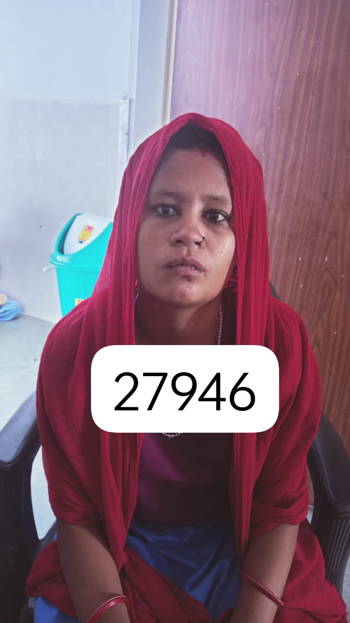 नाम : अलका जोशी
